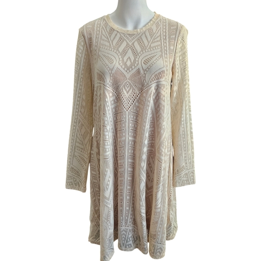 BCBG Maxazaria Swing Dress In Gorgeous Cream Lace & Lined Size S